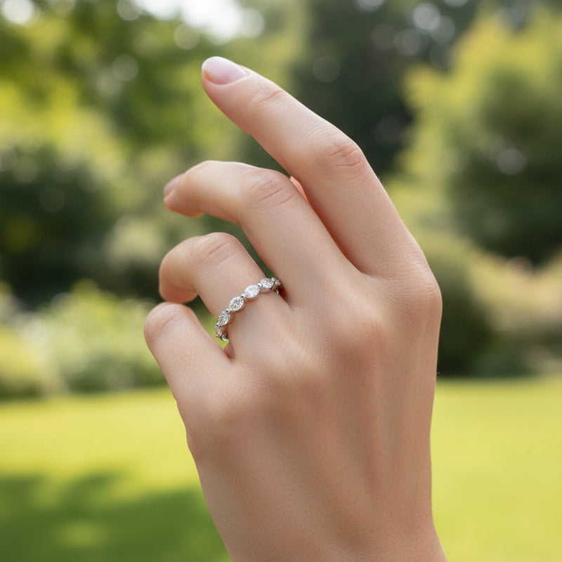 'Aubrey' Wedding Band