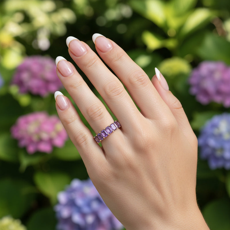 'McKenna' Wedding Band