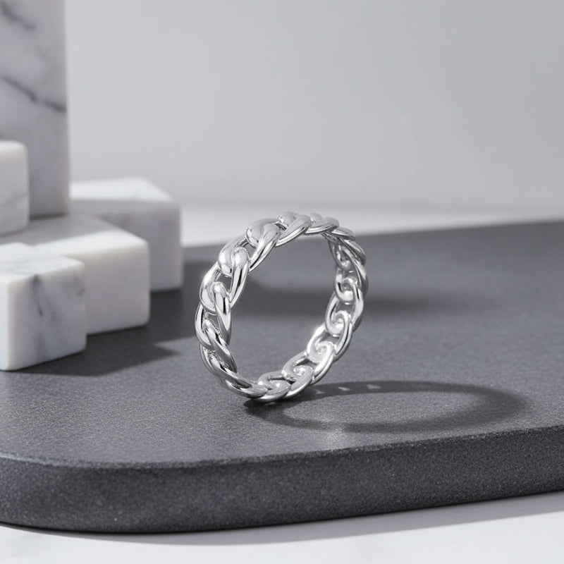 'Claire' Wedding Band