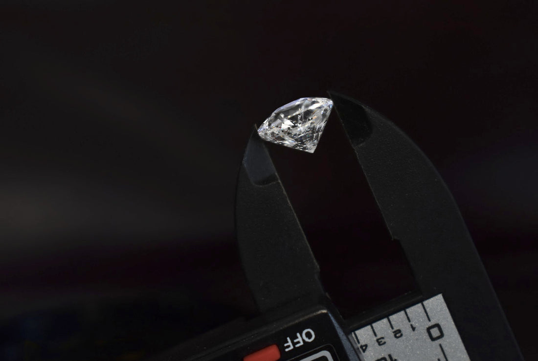 How to Tell if a Diamond is Real: Ultimate Guide to Tests and Tips