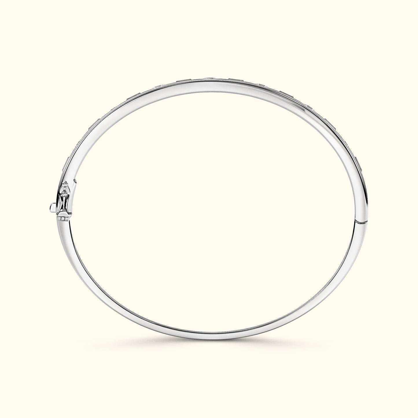 Bezel Set Emerald and Round Mixed Diamond Bracelet