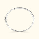 Bezel Set Emerald and Round Mixed Diamond Bracelet