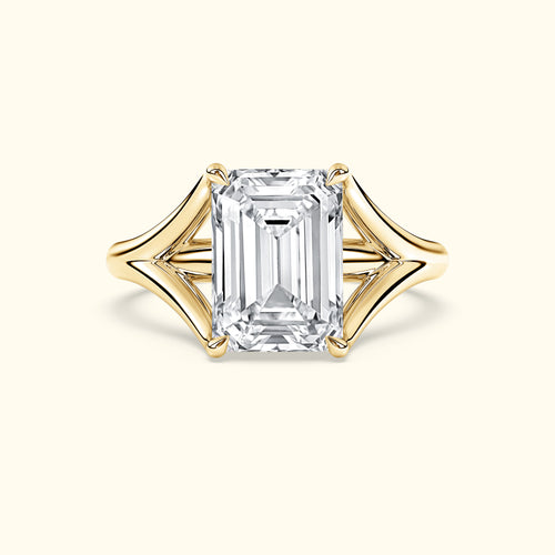 A split band for added detail