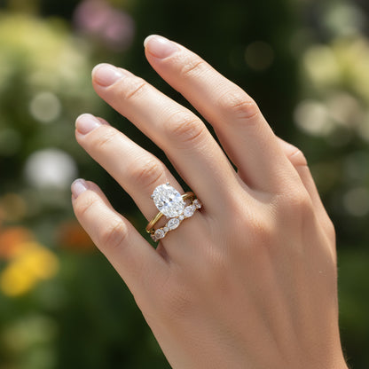 'Chrissy' Round & Oval 1.15ct Diamond Wedding Band