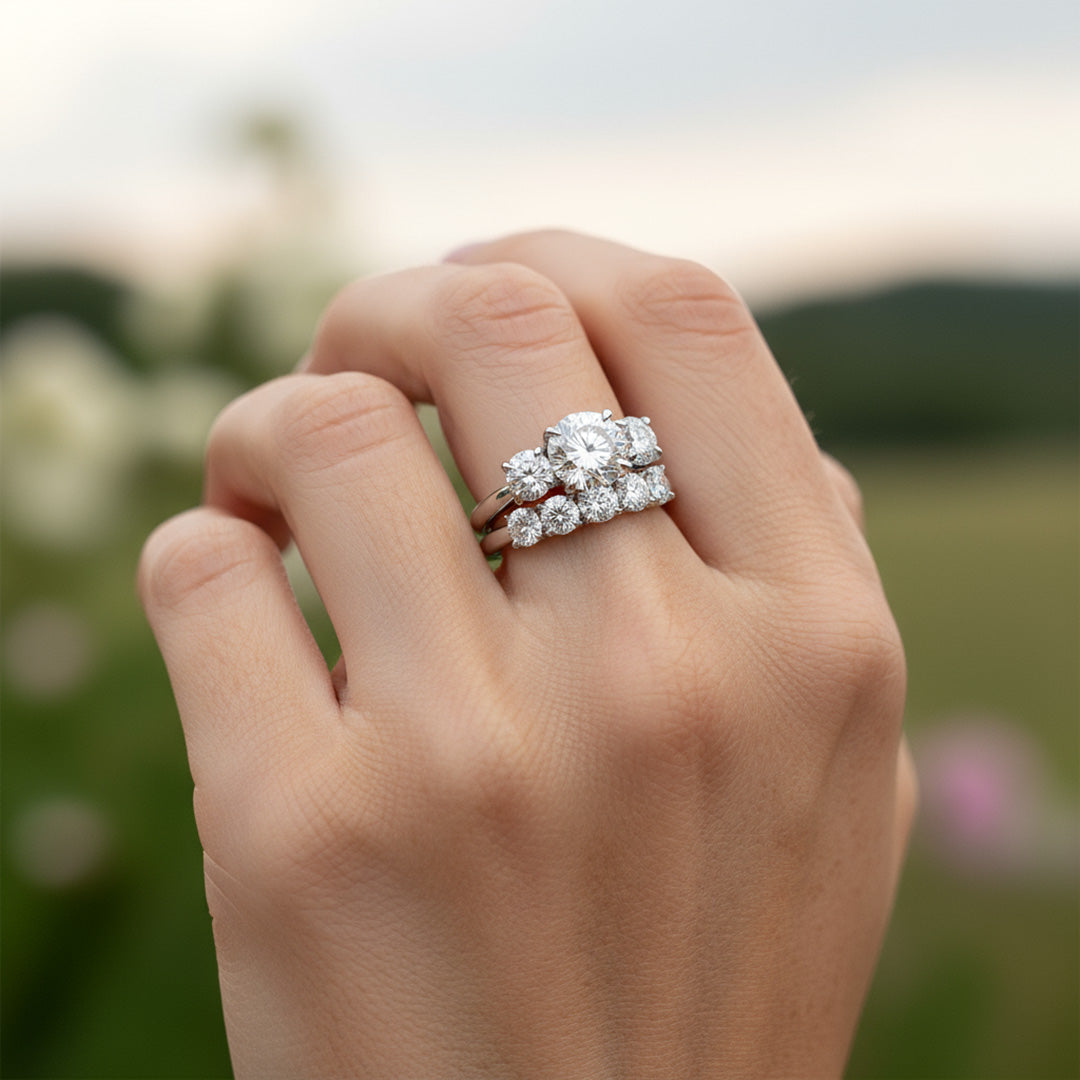 'Addison' 5 Stone Round Diamond Wedding Band