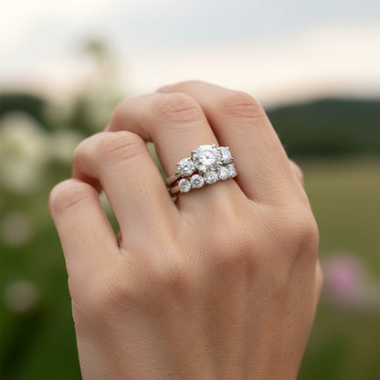 'Addison' 5 Stone Round Diamond Wedding Band