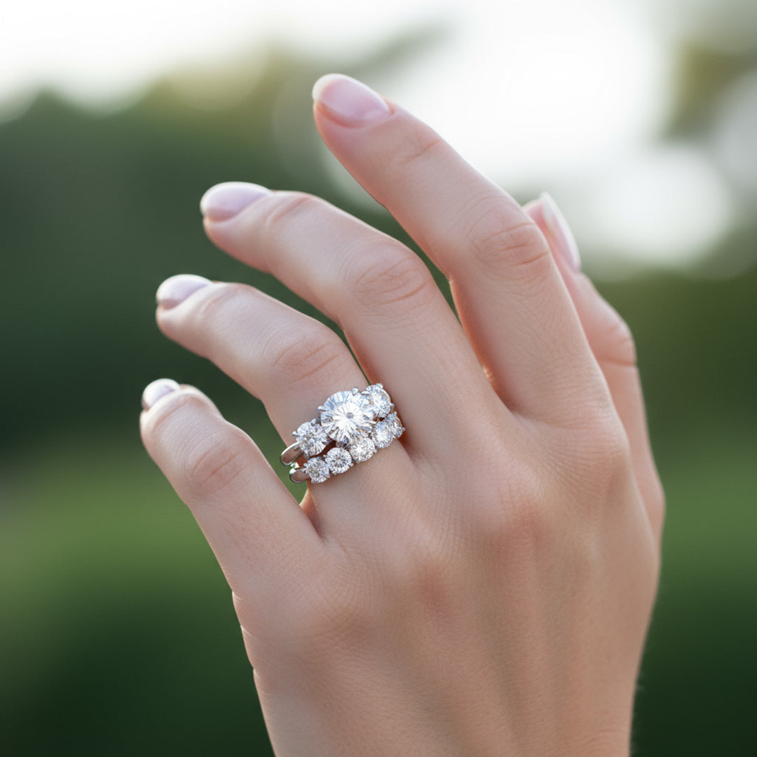 'Addison' 5 Stone Round Diamond Wedding Band