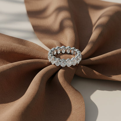 'Hallie' Wedding Band