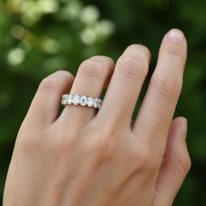 'Hallie' Wedding Band