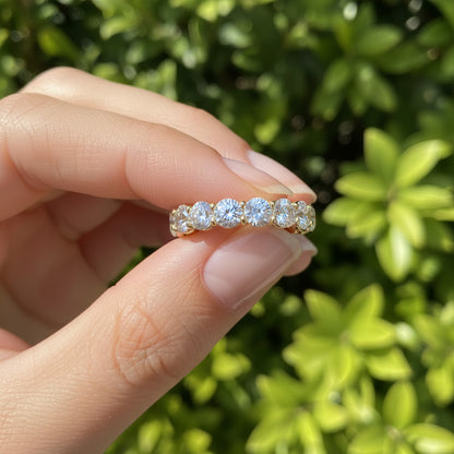 'Noelle' Wedding Band