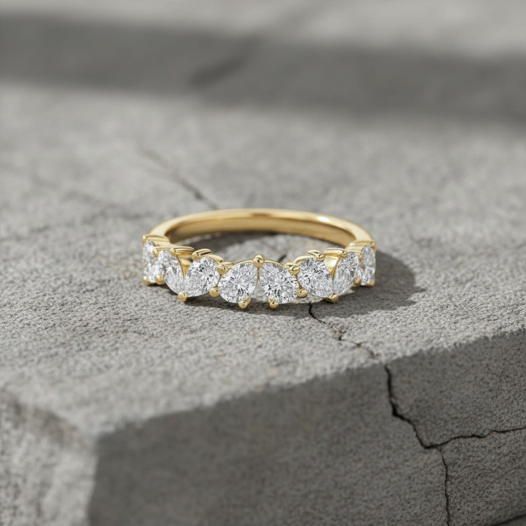 'Skylar' Wedding Band