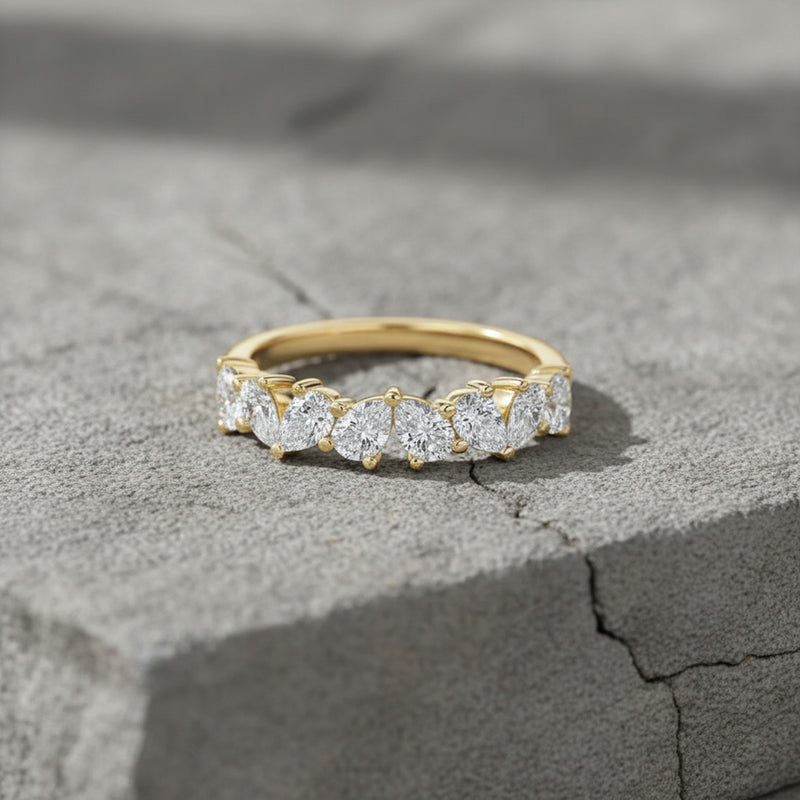 'Skylar' Wedding Band