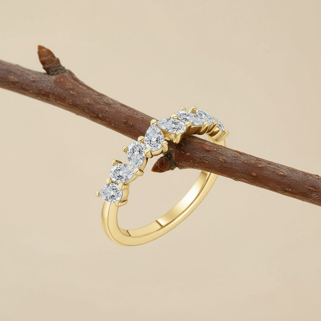 'Skylar' Wedding Band