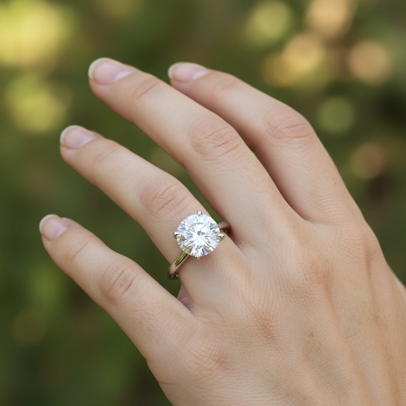 'Janine' Setting