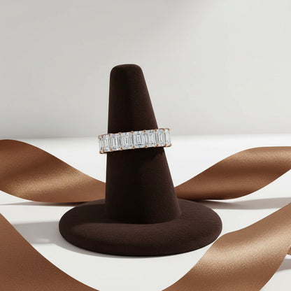 'Carmen' Wedding Band