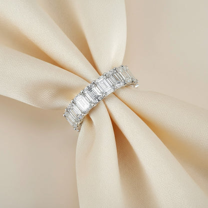'Carmen' Wedding Band