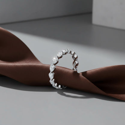 'Bailey' Wedding Band