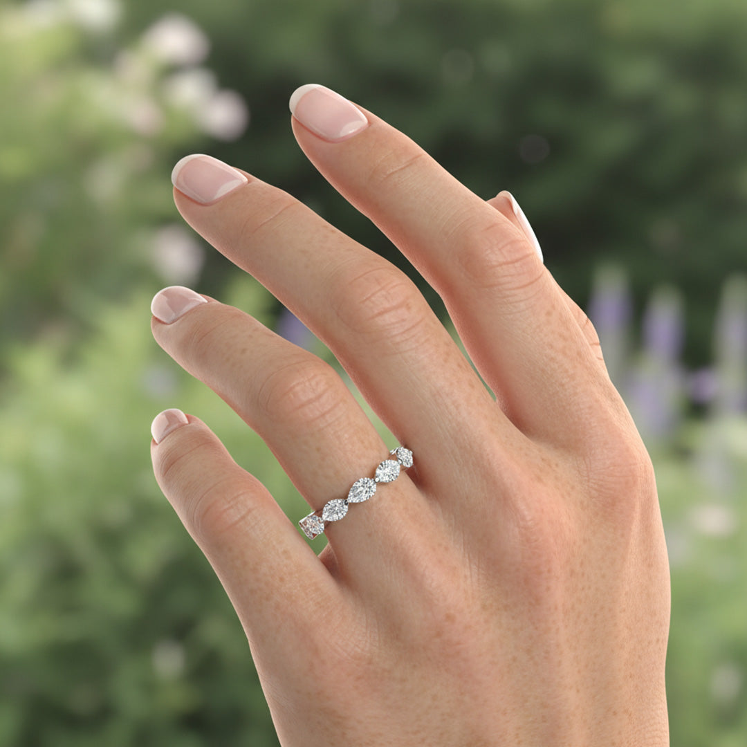 'Bailey' Wedding Band