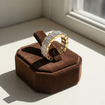 'Julia' Wedding Band