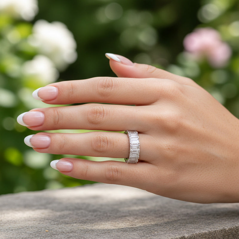 'Julia' Wedding Band