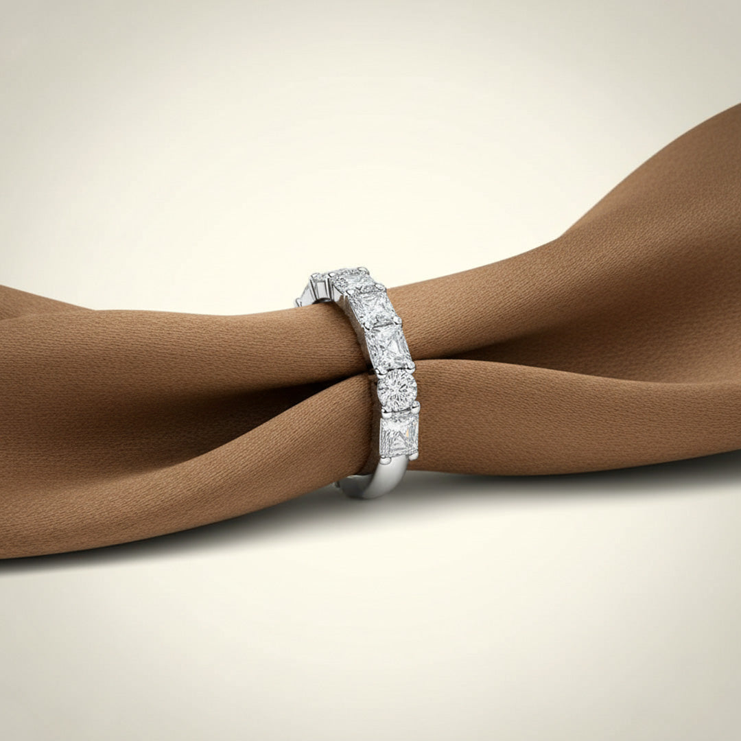 'Arabella' Wedding Band