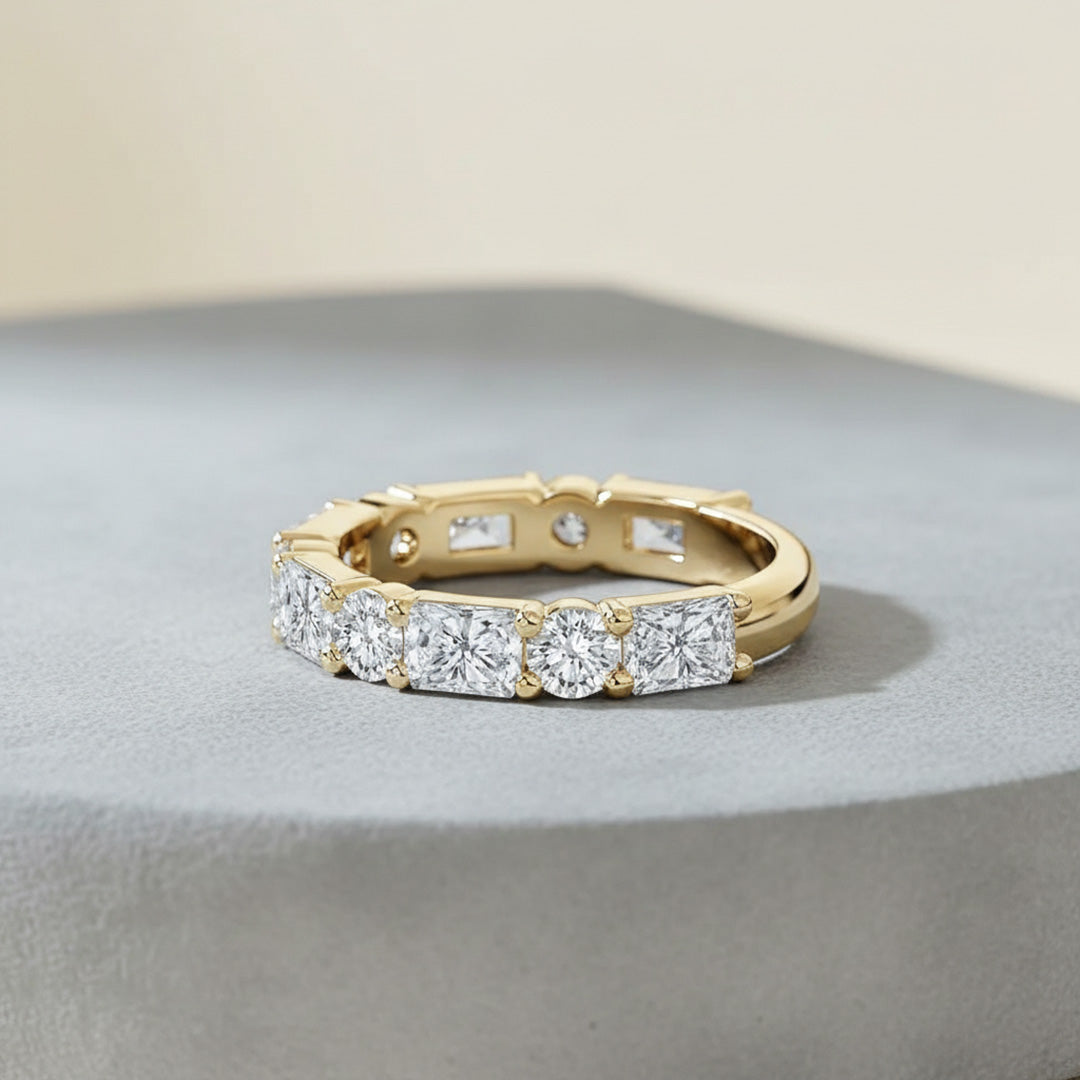 'Arabella' Wedding Band