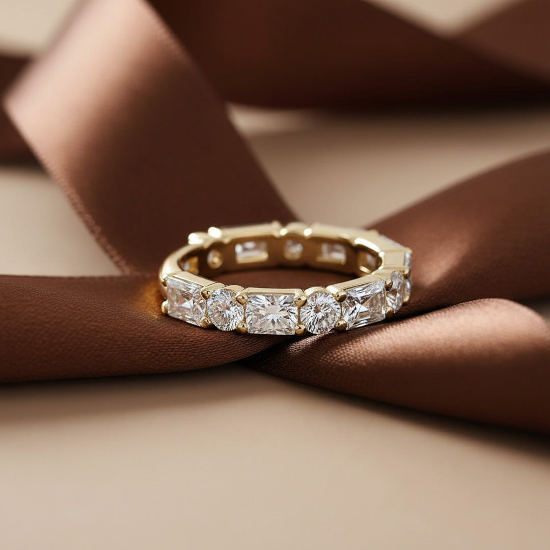 'Arabella' Wedding Band