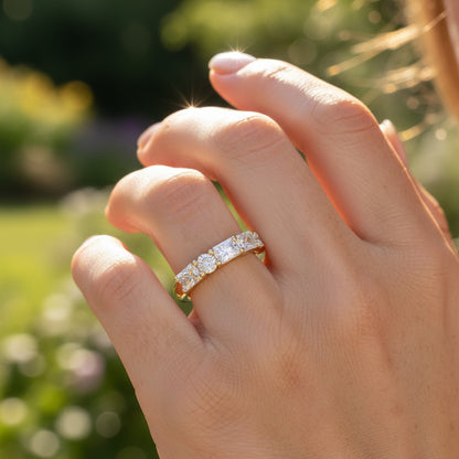 'Arabella' Wedding Band