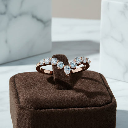 'Diana' Wedding Band