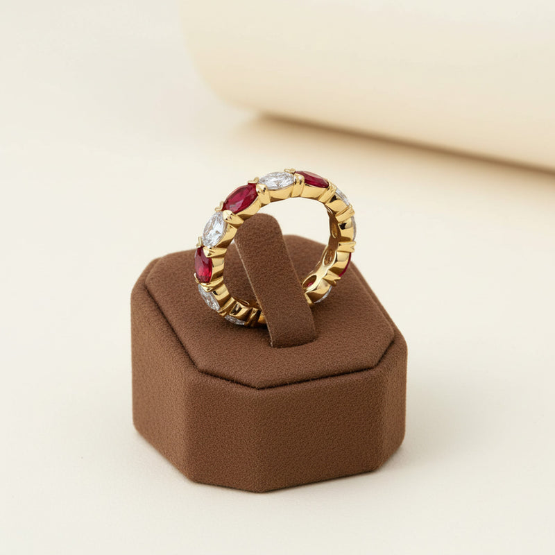 'Jasmine' Wedding Band