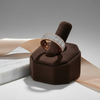 'Quinn' Wedding Band