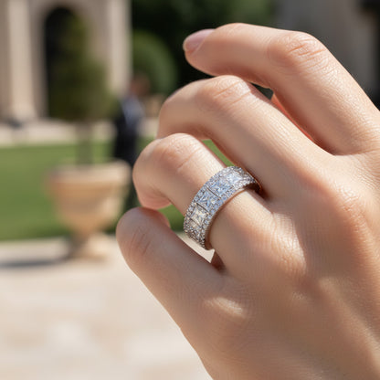 'Quinn' Wedding Band