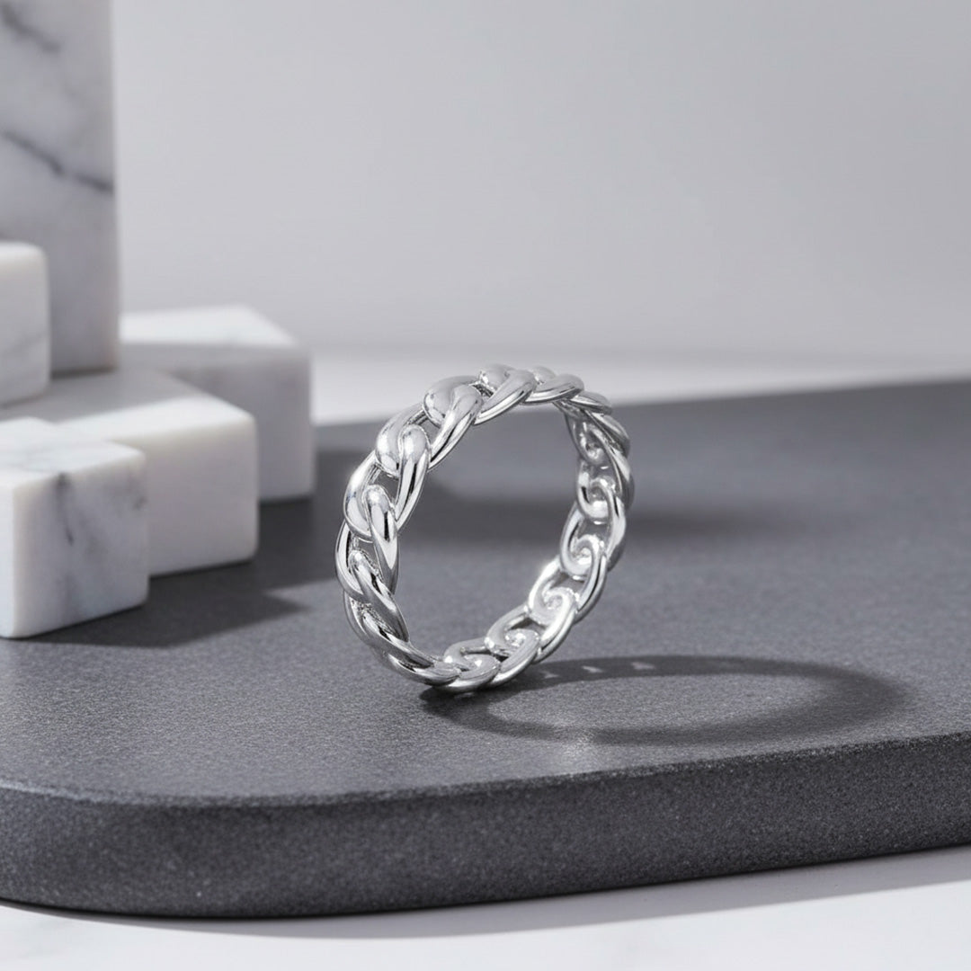 'Claire' Wedding Band