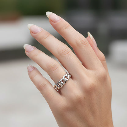 'Claire' Wedding Band