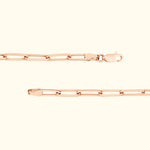 Delicate rose gold chain with interlocking links and a clasp.