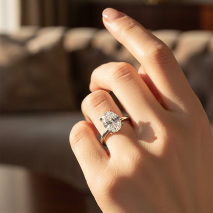 'Lilian' Ring with 1.97ct Oval Diamond