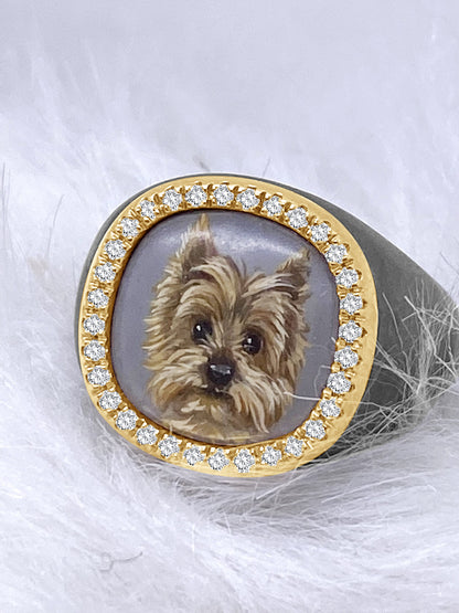 The Billig Custom Hand-Painted Pet Pawtrait Ring